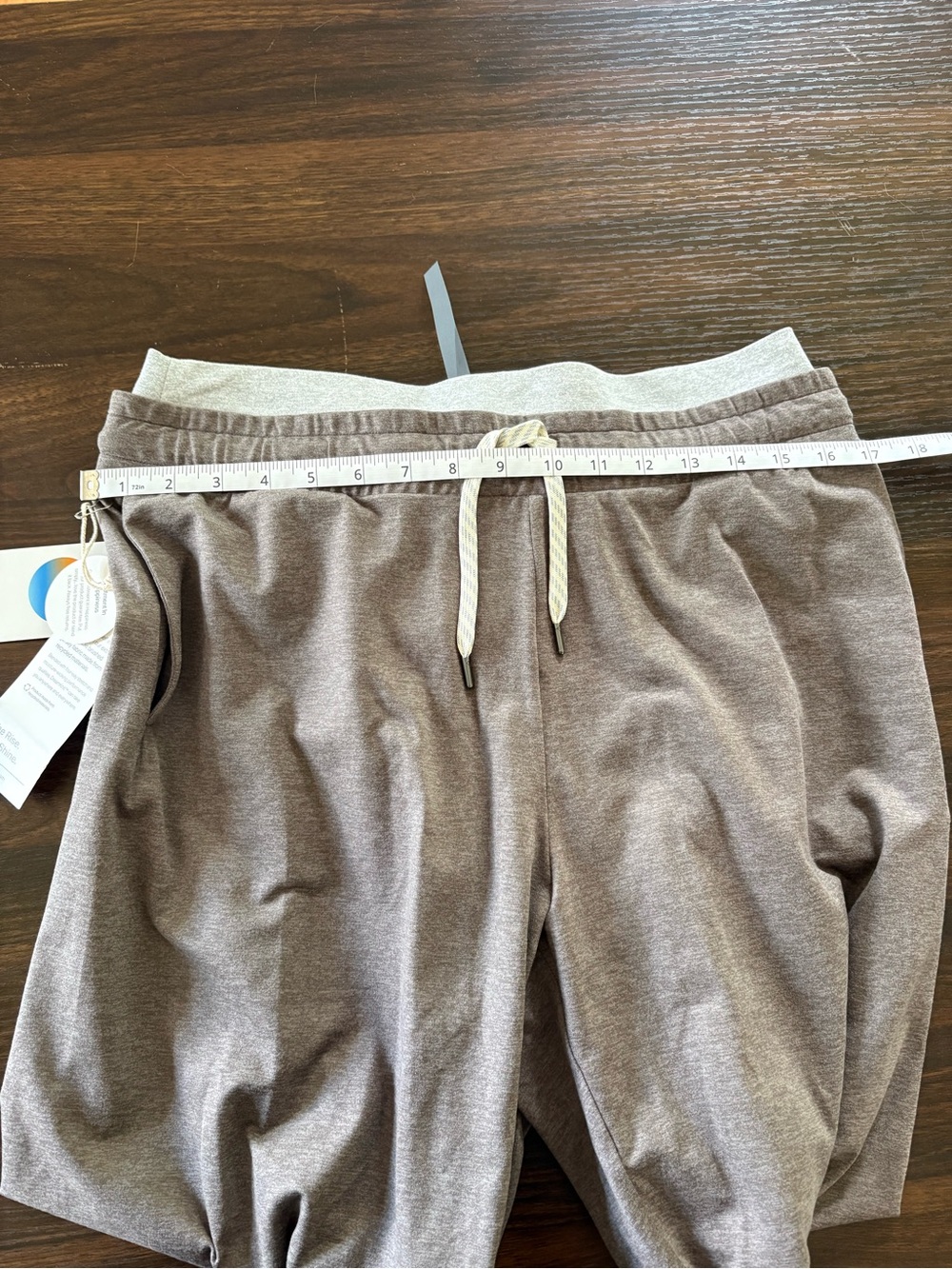 Vuori Women Straight Leg Pant - Picture 2 of 8
